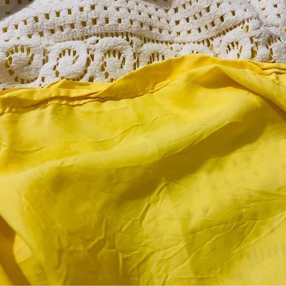 VINTAGE HENRY-LEE Crochet Lace Midi Dress in Ivory/Yellow - Picture 8 of 8